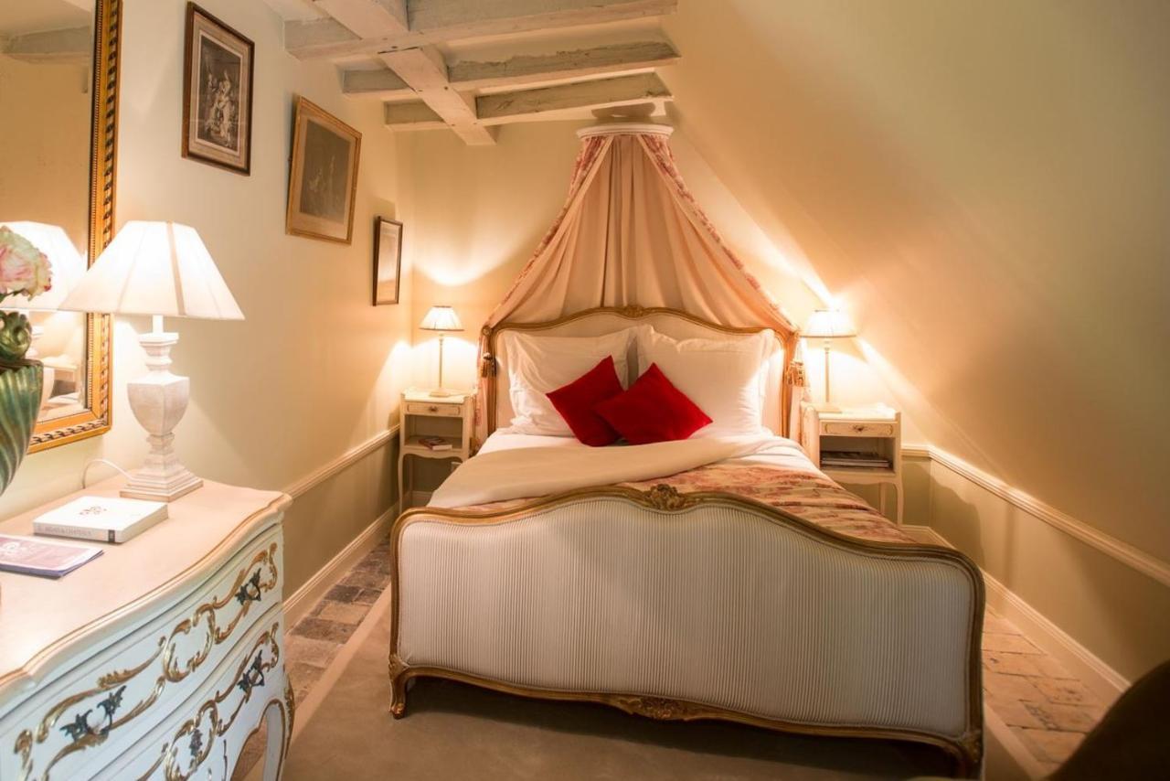 Le Manoir De Maucartier Bed & Breakfast Monnaie Ngoại thất bức ảnh