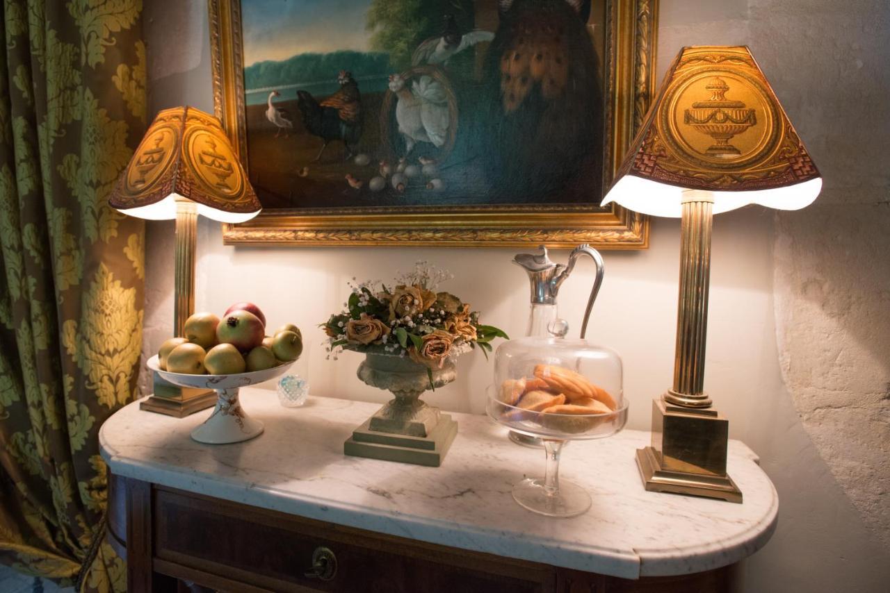 Le Manoir De Maucartier Bed & Breakfast Monnaie Ngoại thất bức ảnh