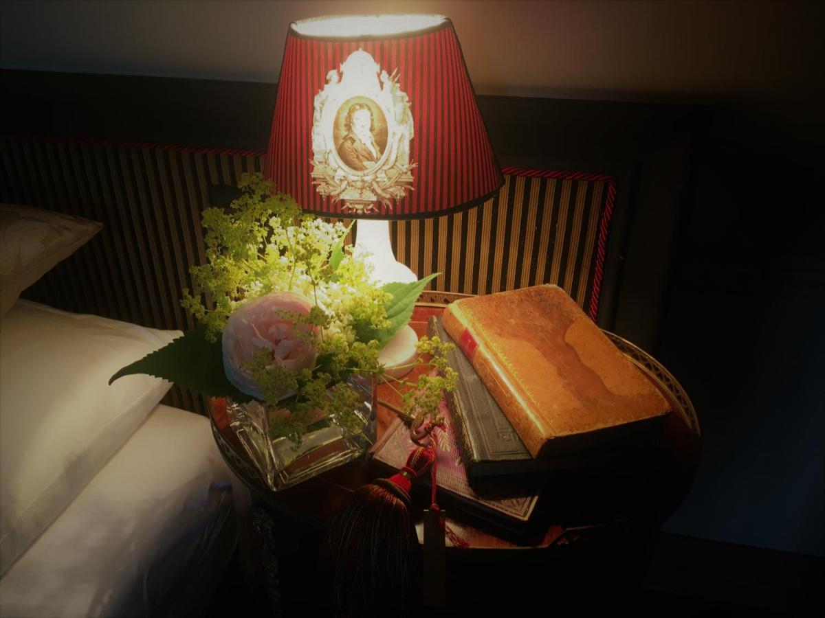 Le Manoir De Maucartier Bed & Breakfast Monnaie Ngoại thất bức ảnh
