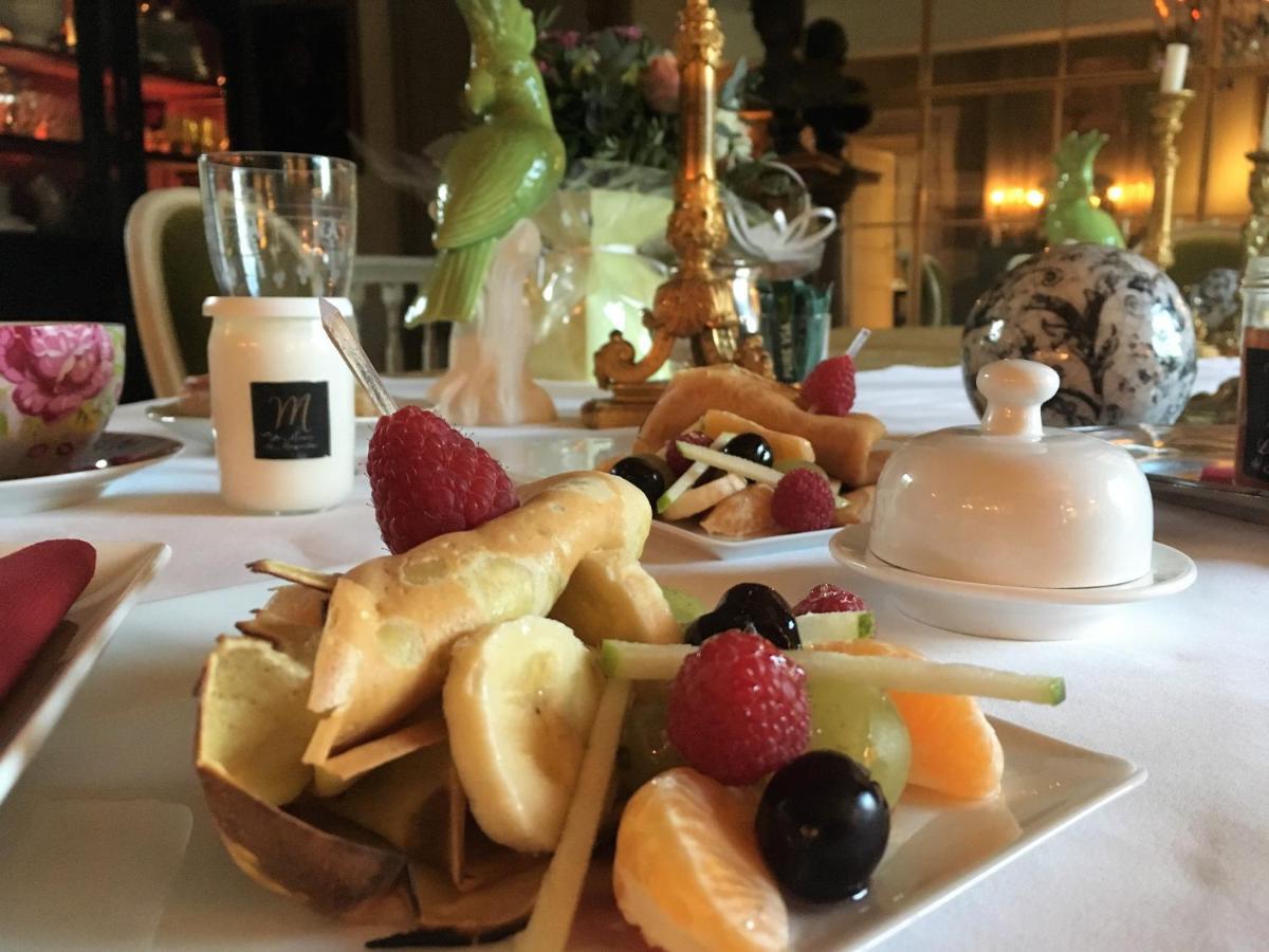 Le Manoir De Maucartier Bed & Breakfast Monnaie Ngoại thất bức ảnh