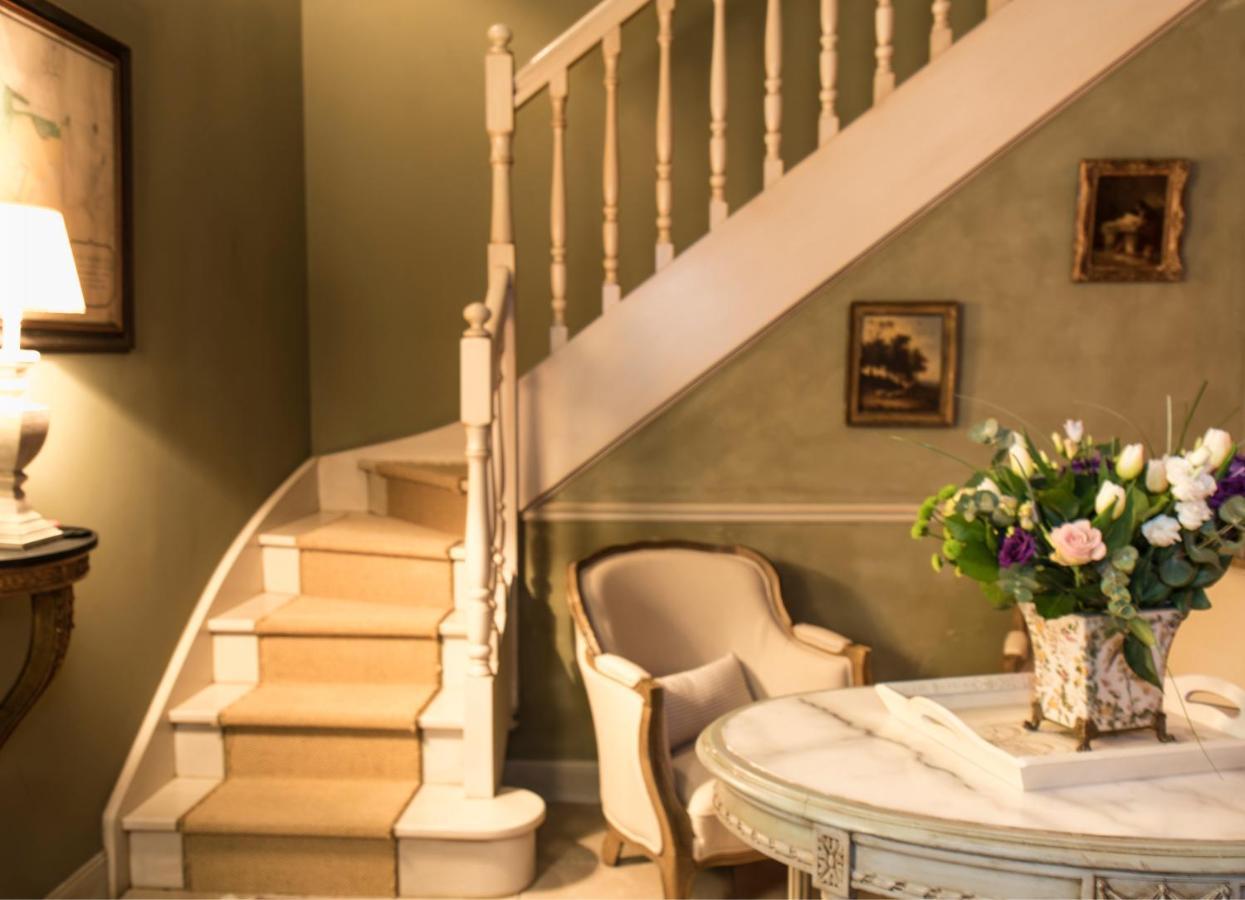 Le Manoir De Maucartier Bed & Breakfast Monnaie Ngoại thất bức ảnh