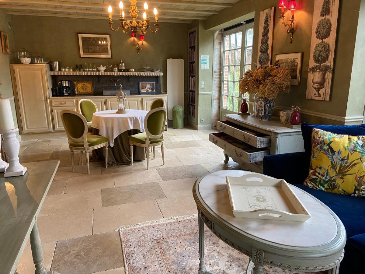Le Manoir De Maucartier Bed & Breakfast Monnaie Ngoại thất bức ảnh