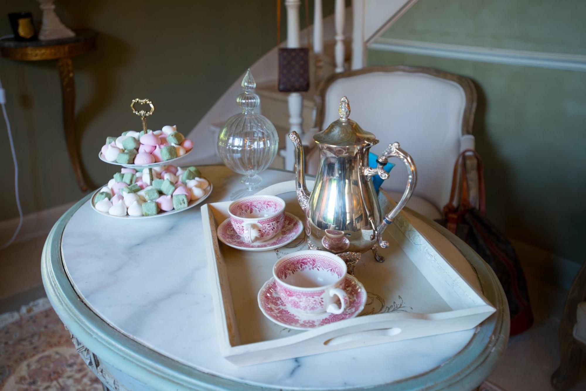 Le Manoir De Maucartier Bed & Breakfast Monnaie Phòng bức ảnh